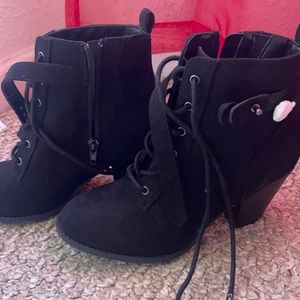 Clean mid high boots